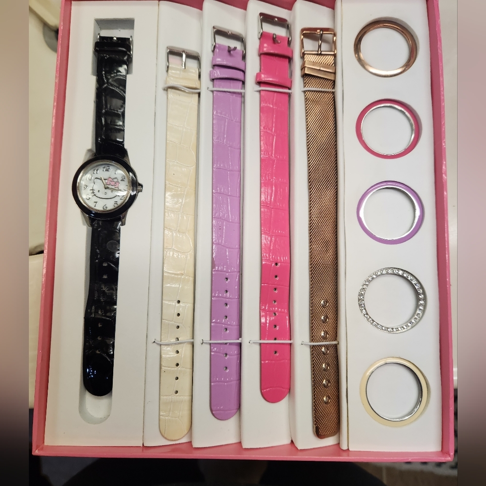 Hello kitty watch - Picture 3 of 3